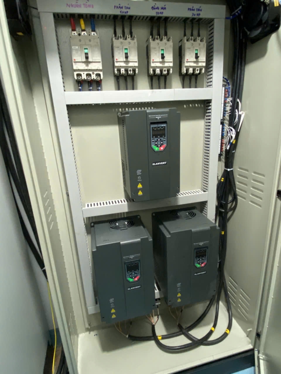 Lắp đặt Biến tần Hope530 tại Hệ thống giặt ủi