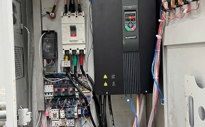 Lắp đặt Biến tần 90KW tại Công ty Nhựa